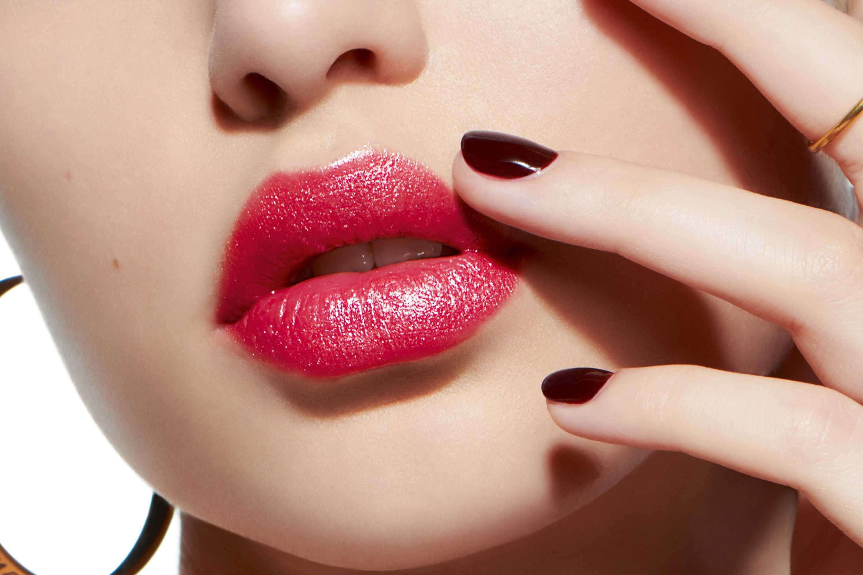 Addict Stellar Shine Lipstick 3.2Gr